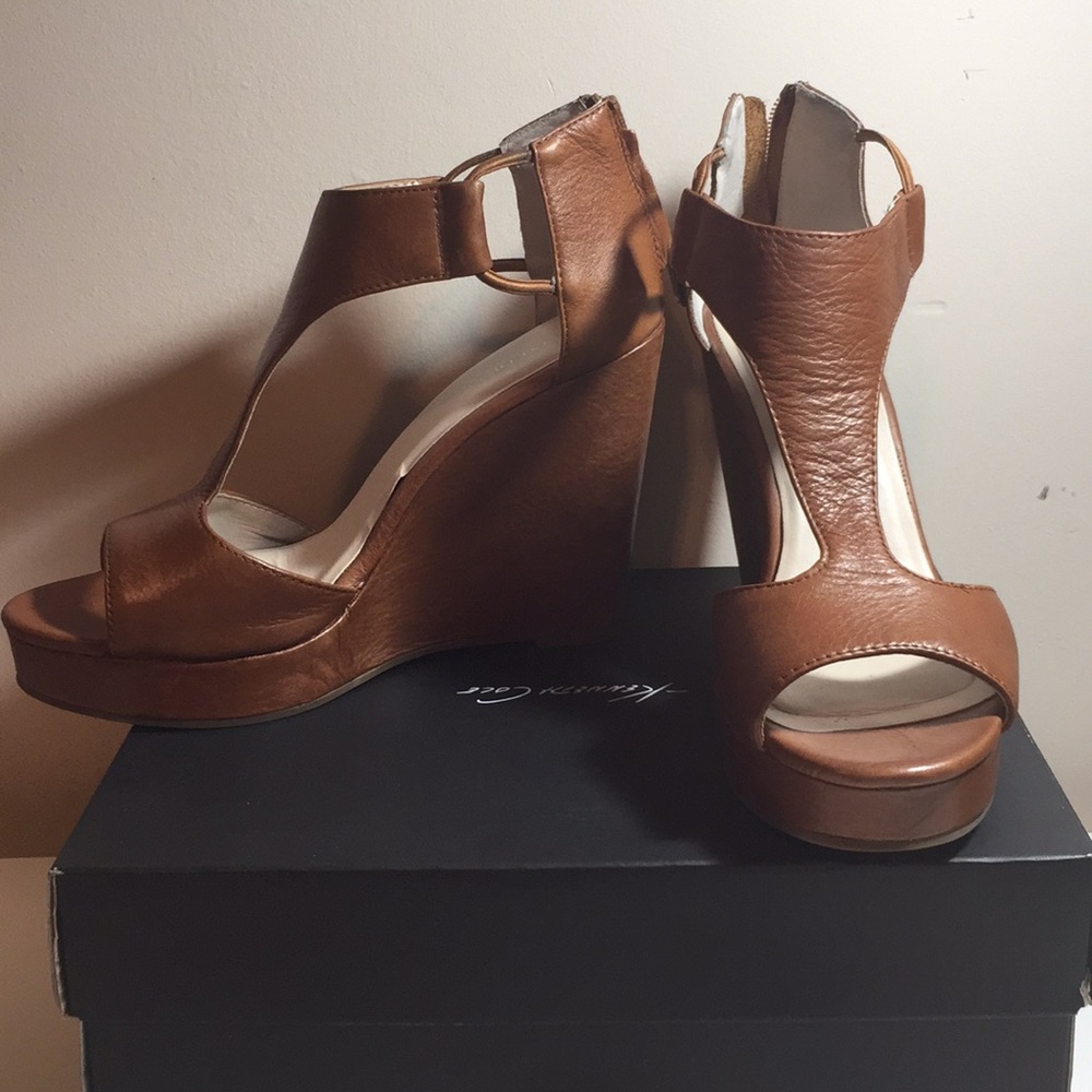 Kenneth Cole Wedges